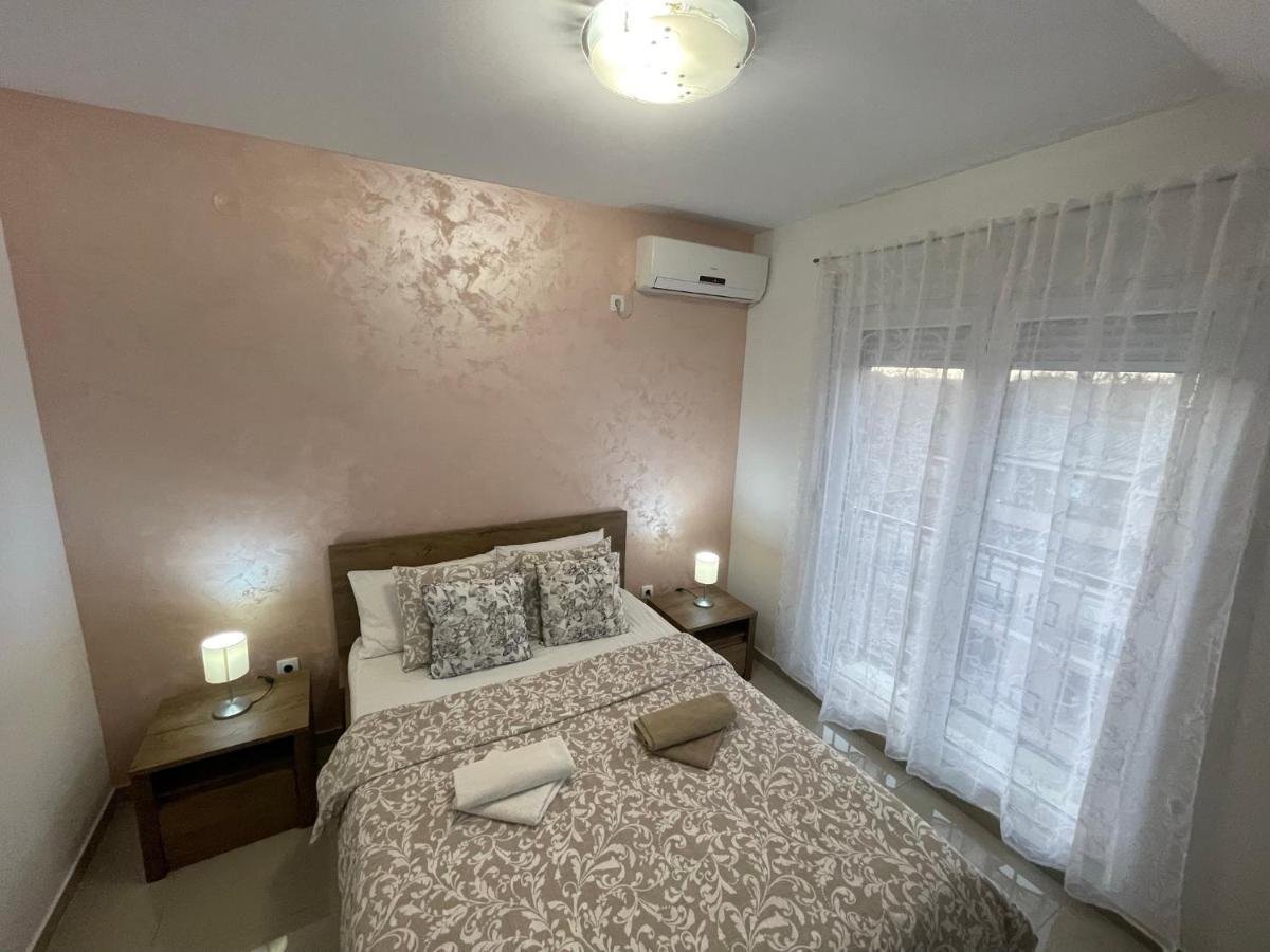 Appartement Apartman 1 à Sremska Mitrovica Extérieur photo